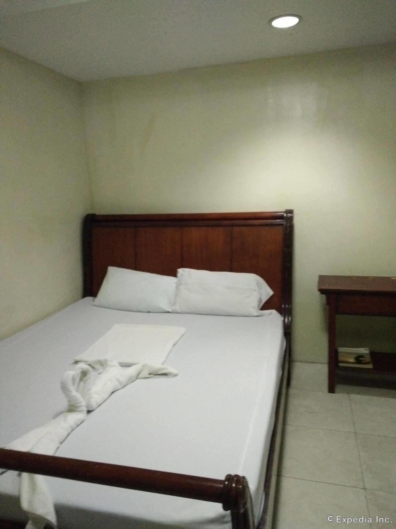 Goland Pension House Cebu Εξωτερικό φωτογραφία