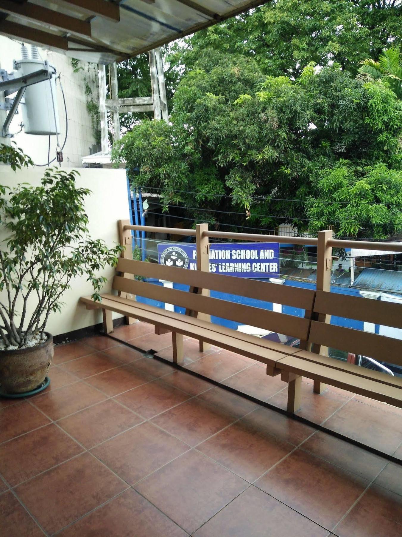 Goland Pension House Cebu Εξωτερικό φωτογραφία